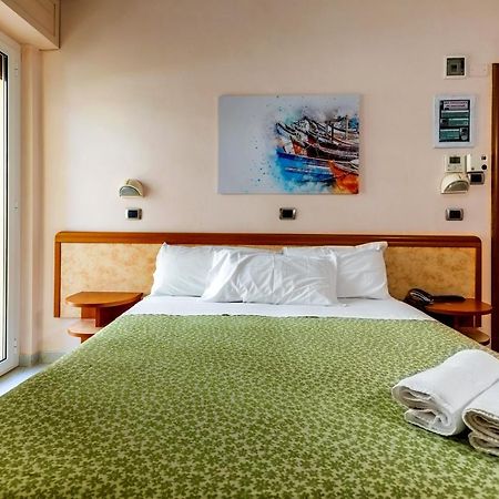 Hotel Miramare - Silvi Marina Εξωτερικό φωτογραφία