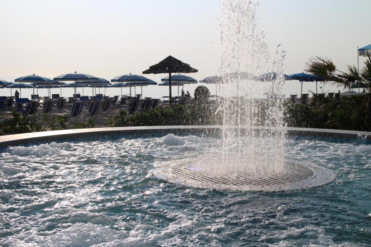 Hotel Miramare - Silvi Marina Εξωτερικό φωτογραφία