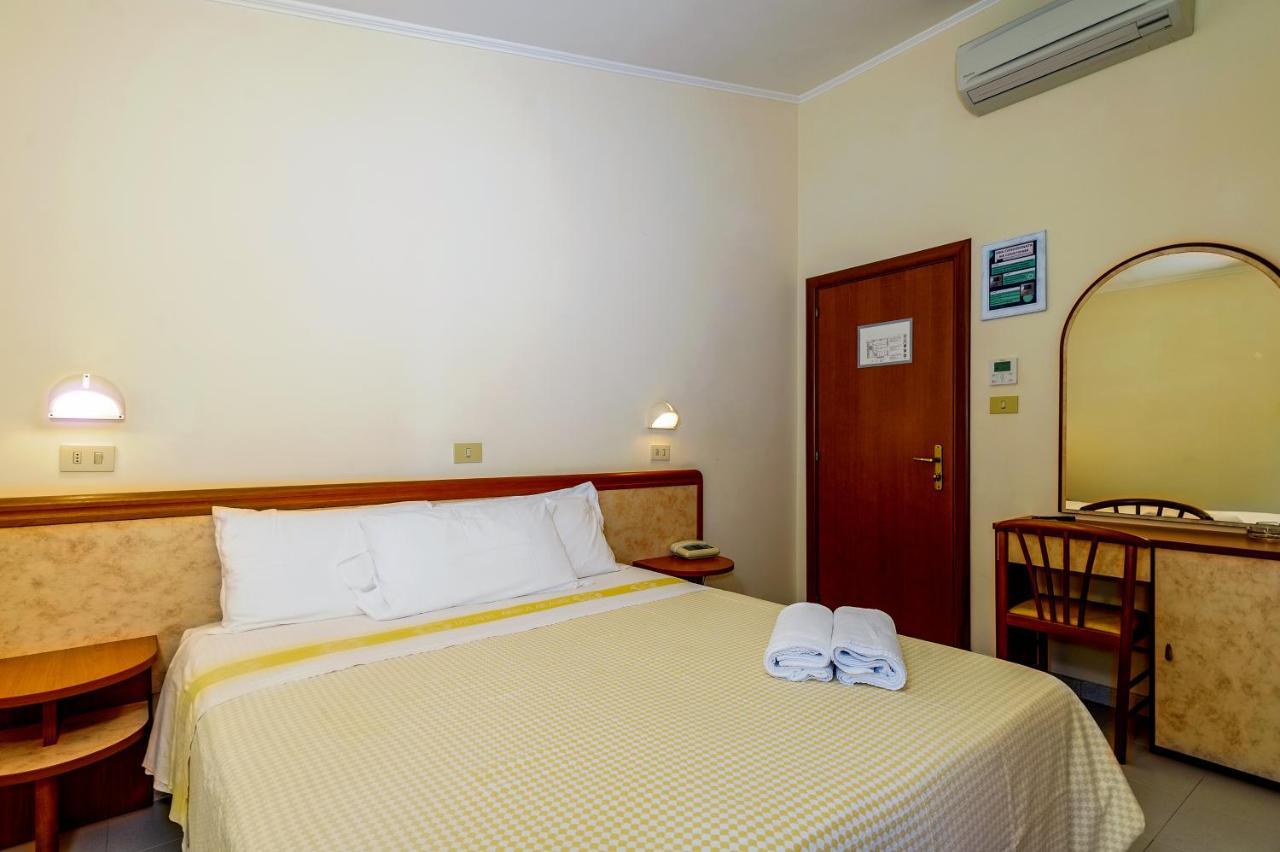Hotel Miramare - Silvi Marina Εξωτερικό φωτογραφία