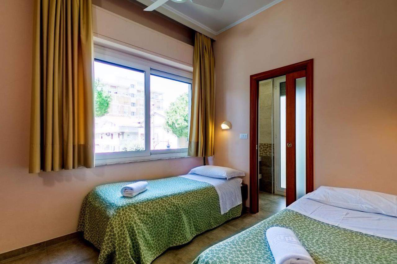 Hotel Miramare - Silvi Marina Εξωτερικό φωτογραφία