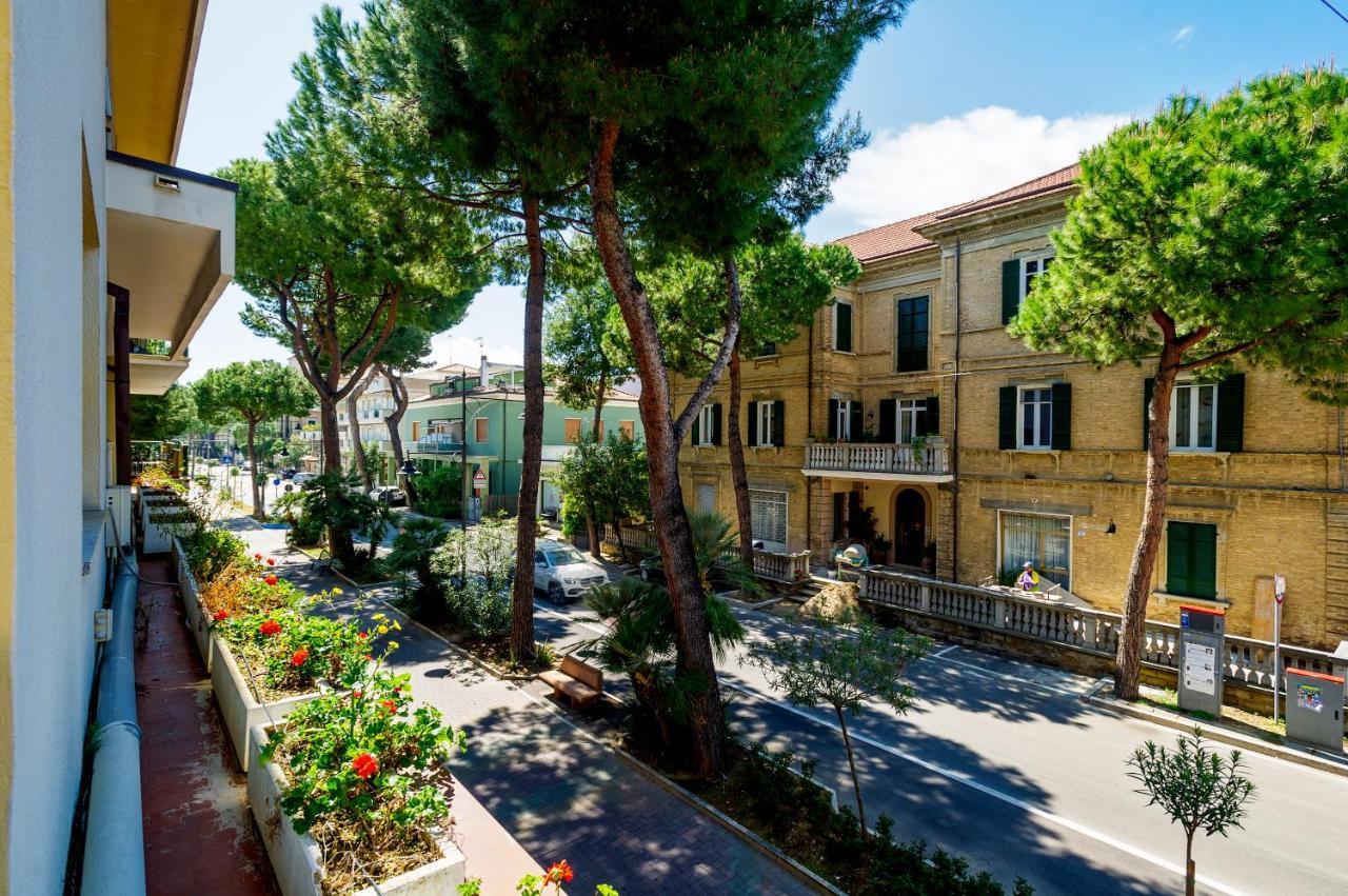 Hotel Miramare - Silvi Marina Εξωτερικό φωτογραφία