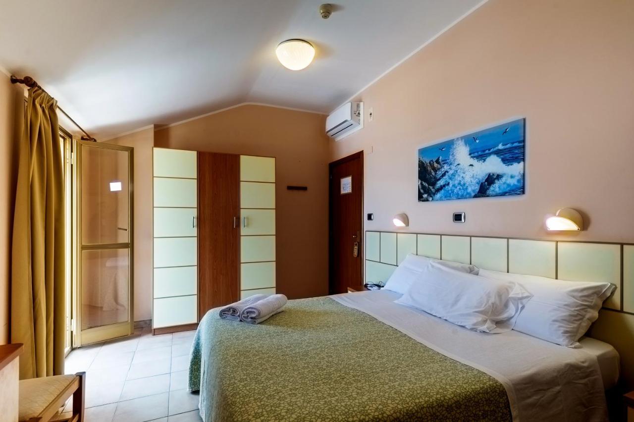 Hotel Miramare - Silvi Marina Εξωτερικό φωτογραφία