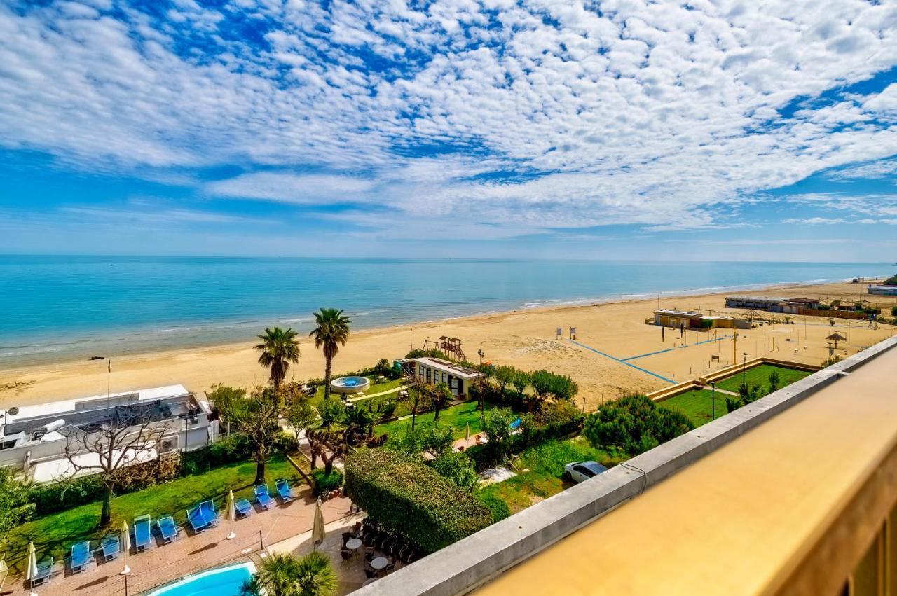 Hotel Miramare - Silvi Marina Εξωτερικό φωτογραφία