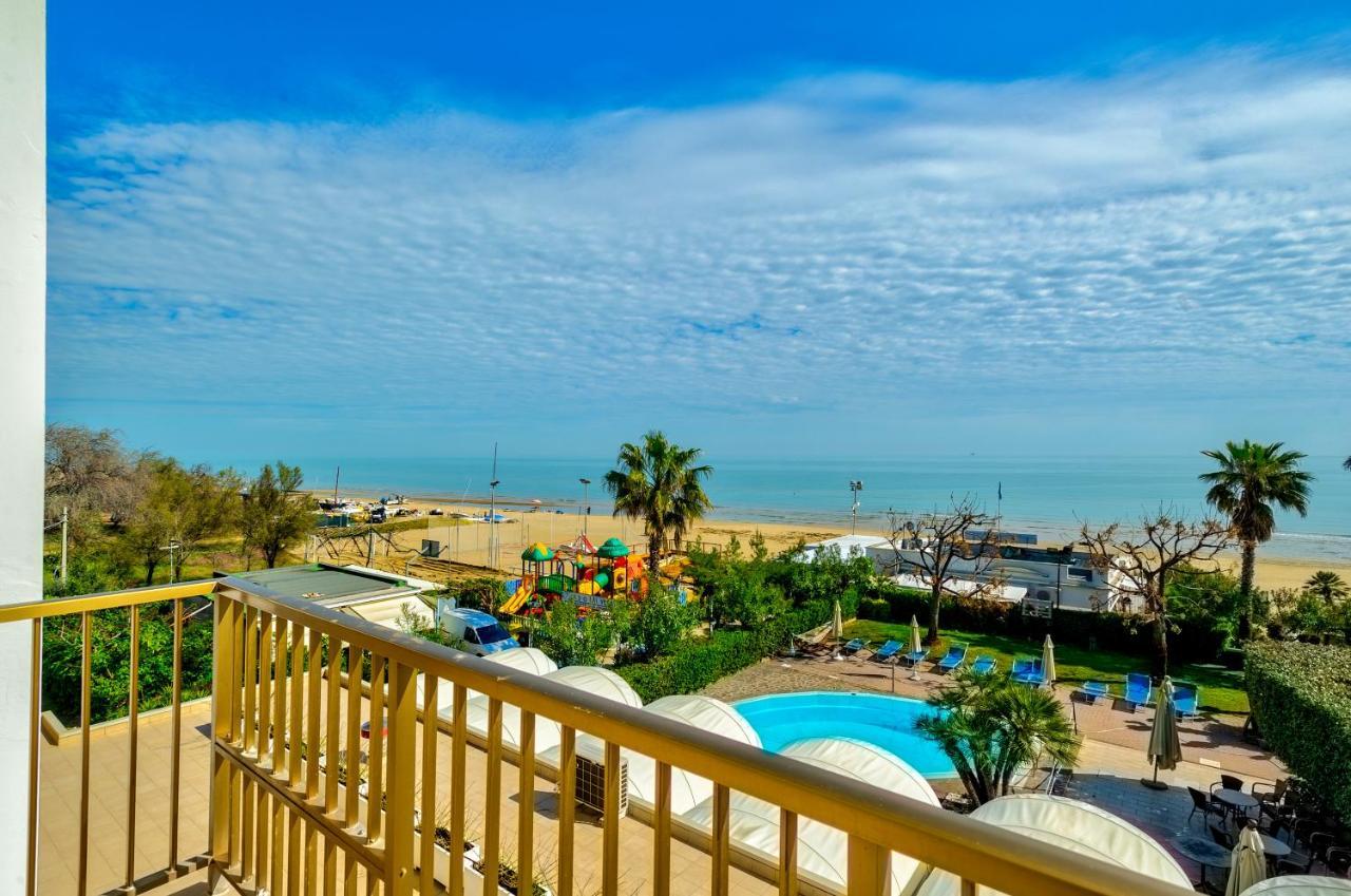 Hotel Miramare - Silvi Marina Εξωτερικό φωτογραφία