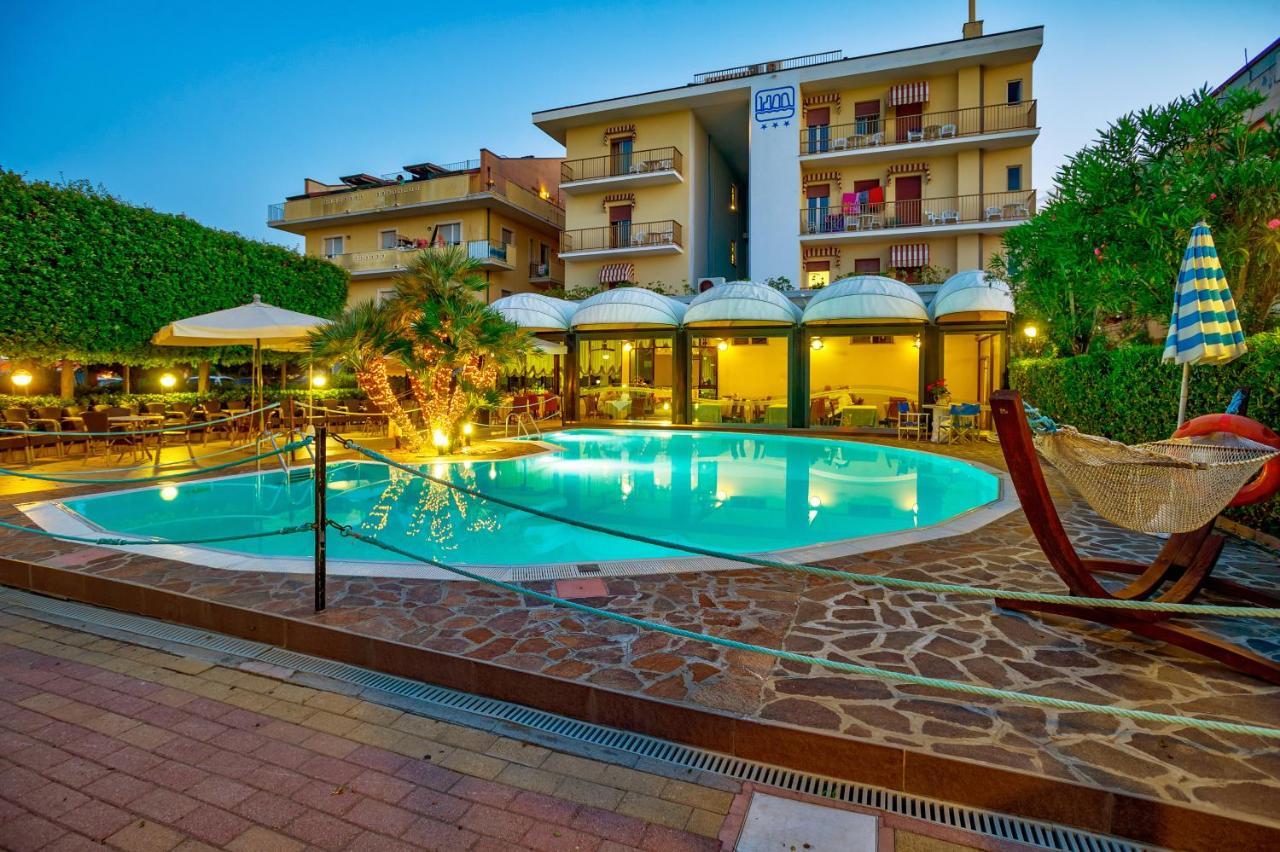 Hotel Miramare - Silvi Marina Εξωτερικό φωτογραφία